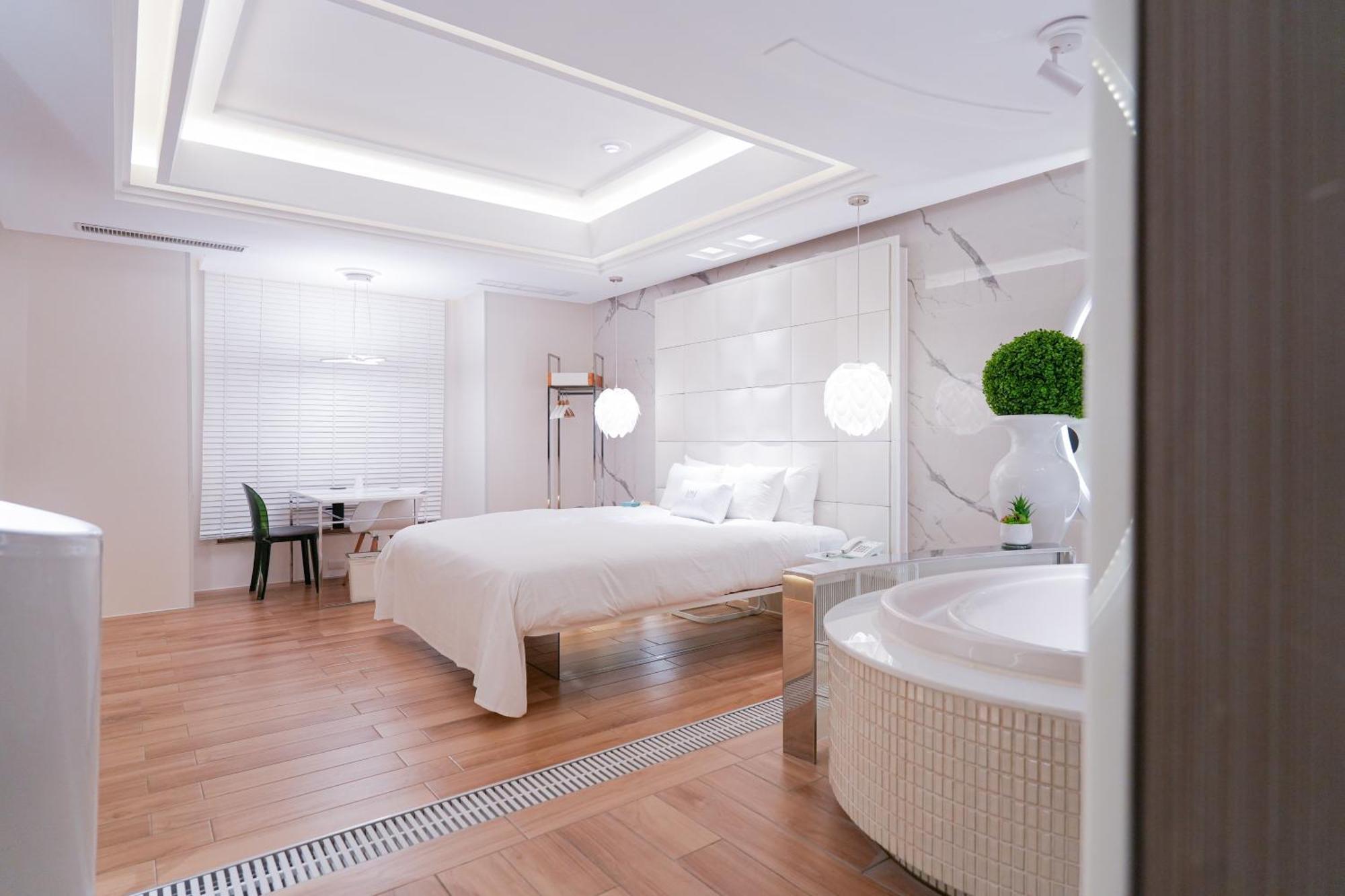 Mmmotel Đào Viên Ngoại thất bức ảnh